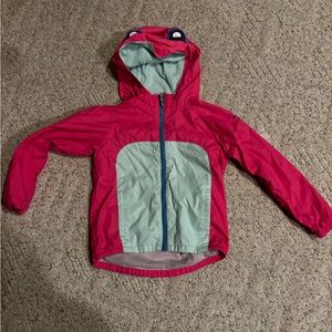 Adorable Columbia frog windbreaker
